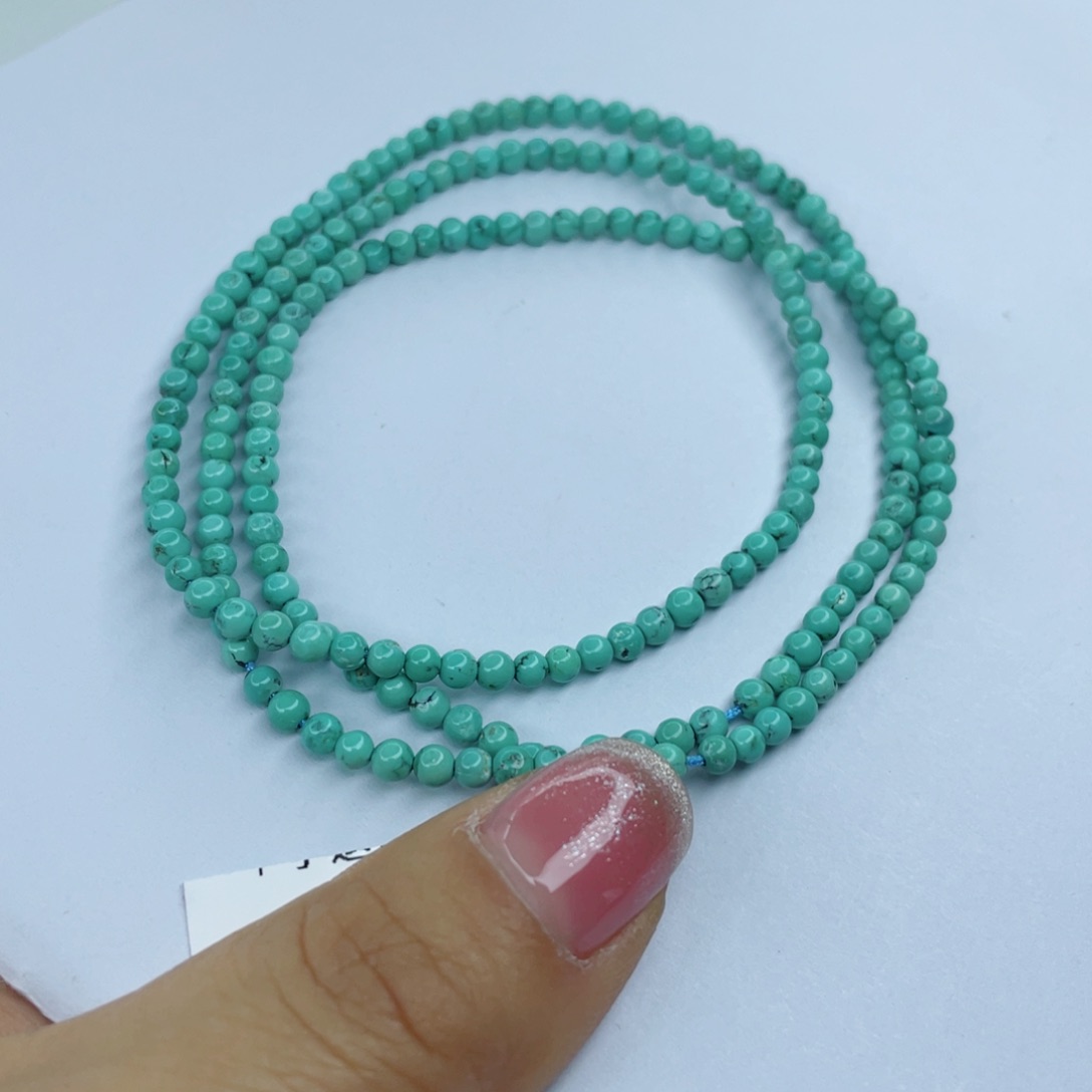 绿松石颈饰未镶嵌