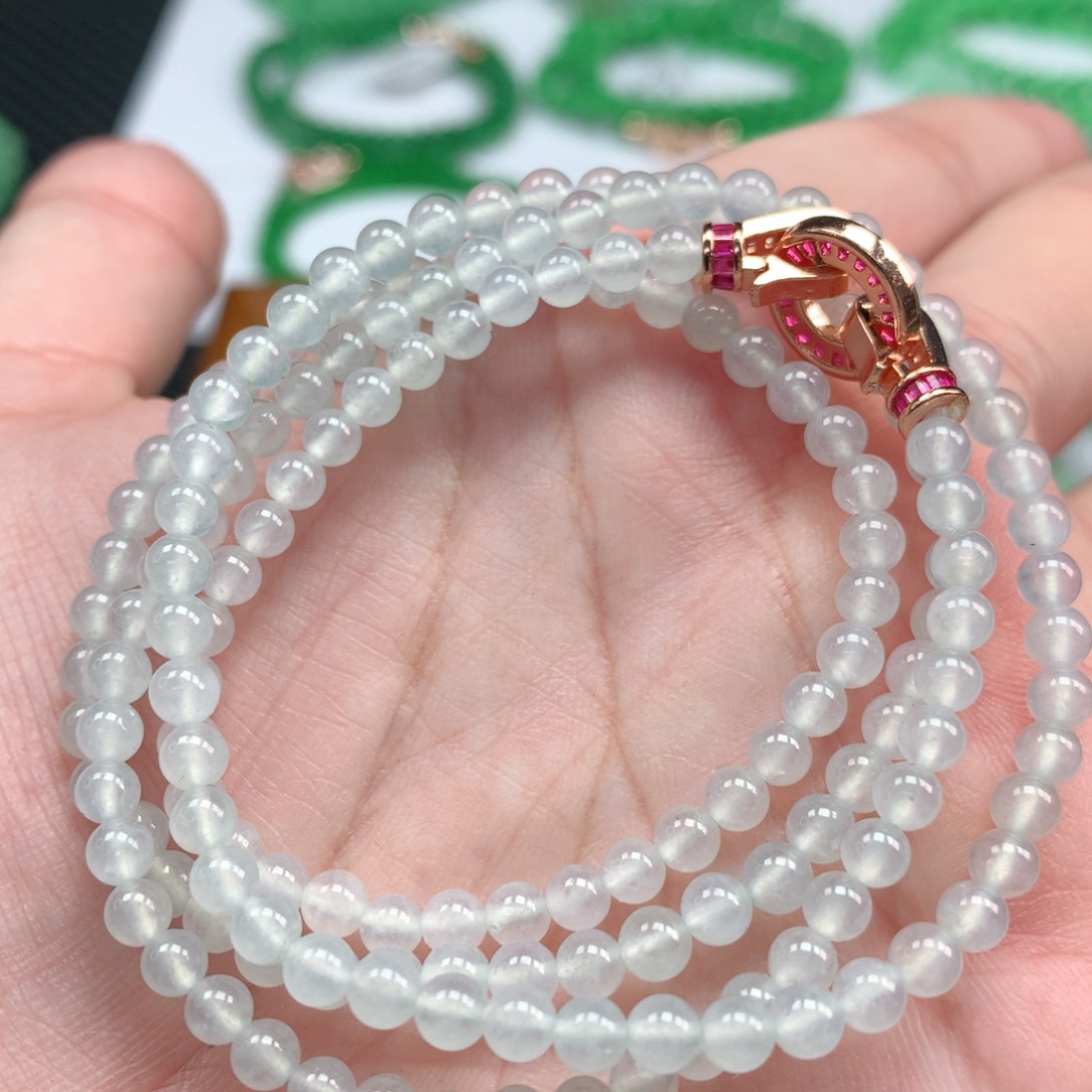 翡翠手链未镶嵌翡翠