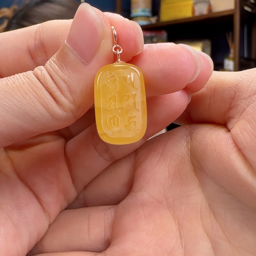 未镶嵌颈饰蜜蜡11111111