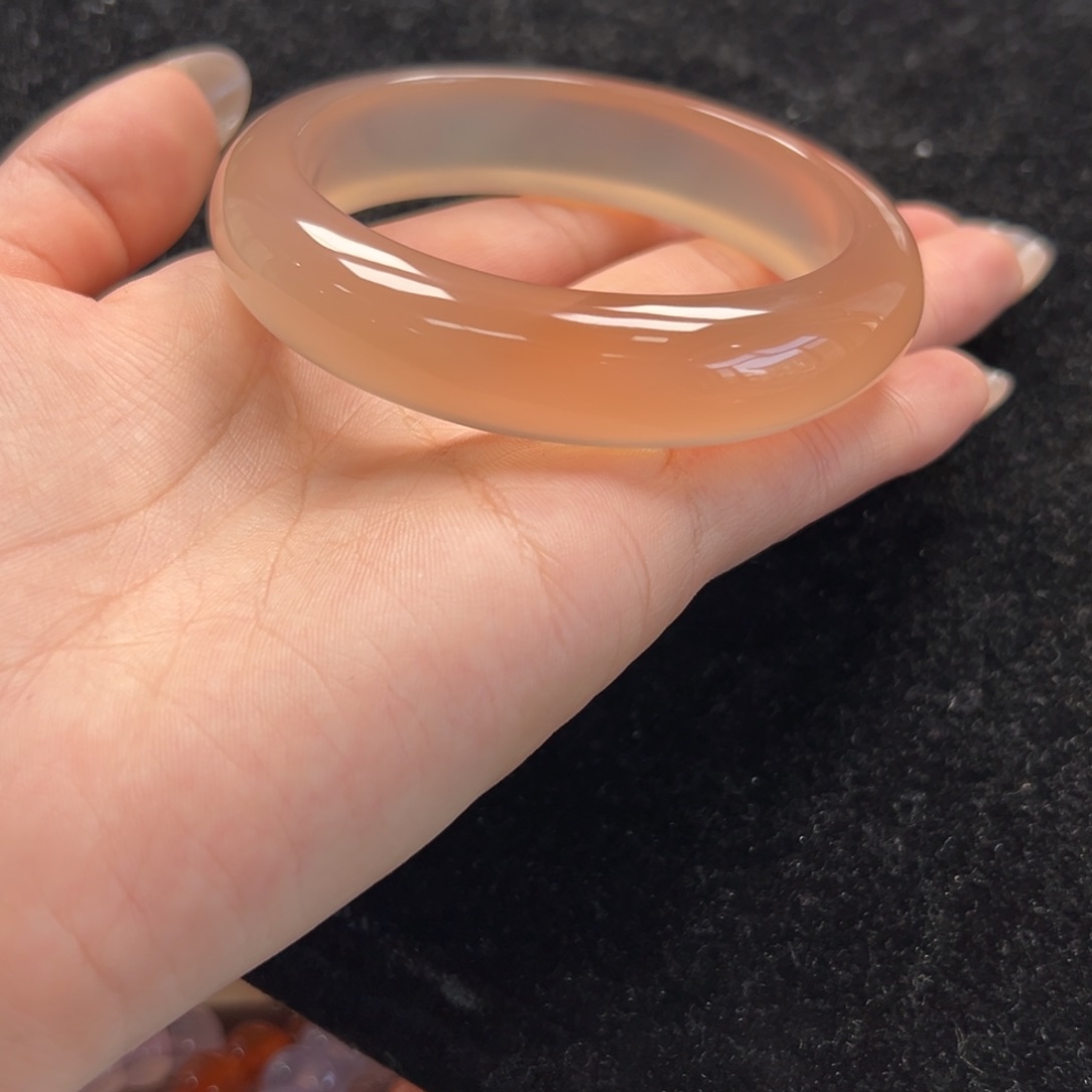 手镯玛瑙/玉髓未镶嵌