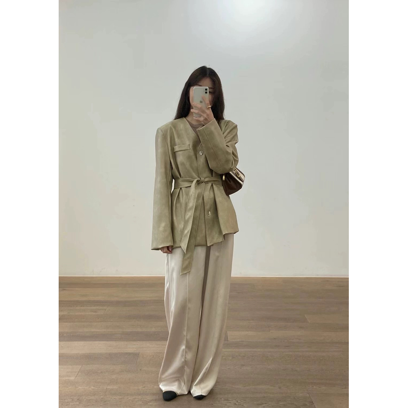 秋冬季潮流设计感西装外套F7934