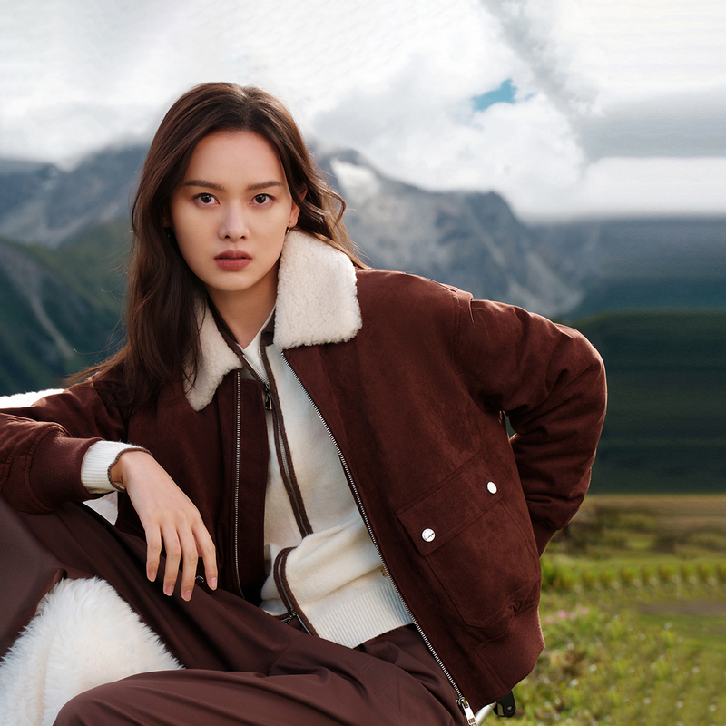 EP雅莹2025秋冬新款女装 松花江白鹅绒毛领夹克短款羽绒服Y115A