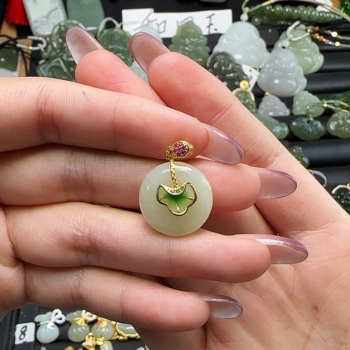 和田玉银S925镶嵌颈饰