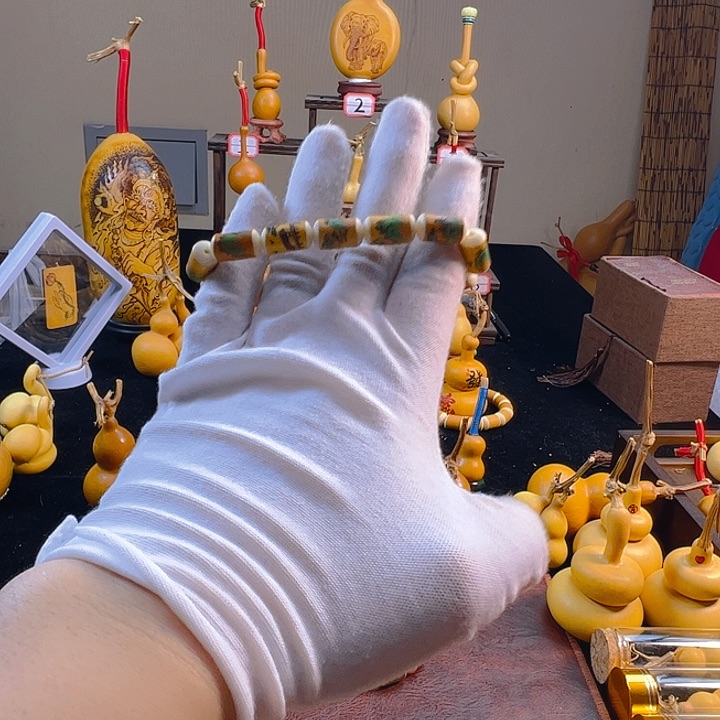 歐****U哈哈哈哈哈哈哈