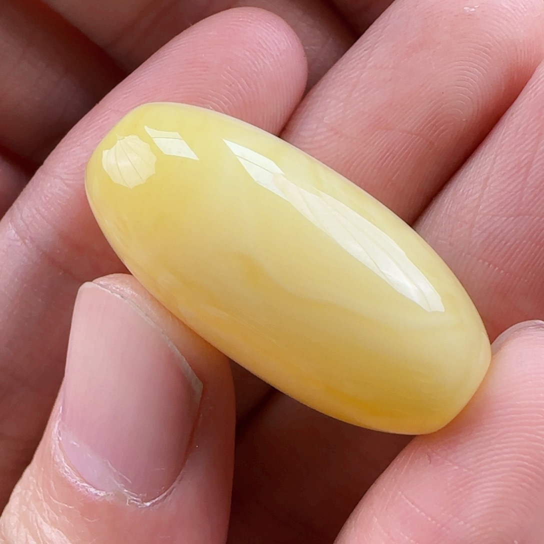 琥珀裸石未镶嵌蜜蜡