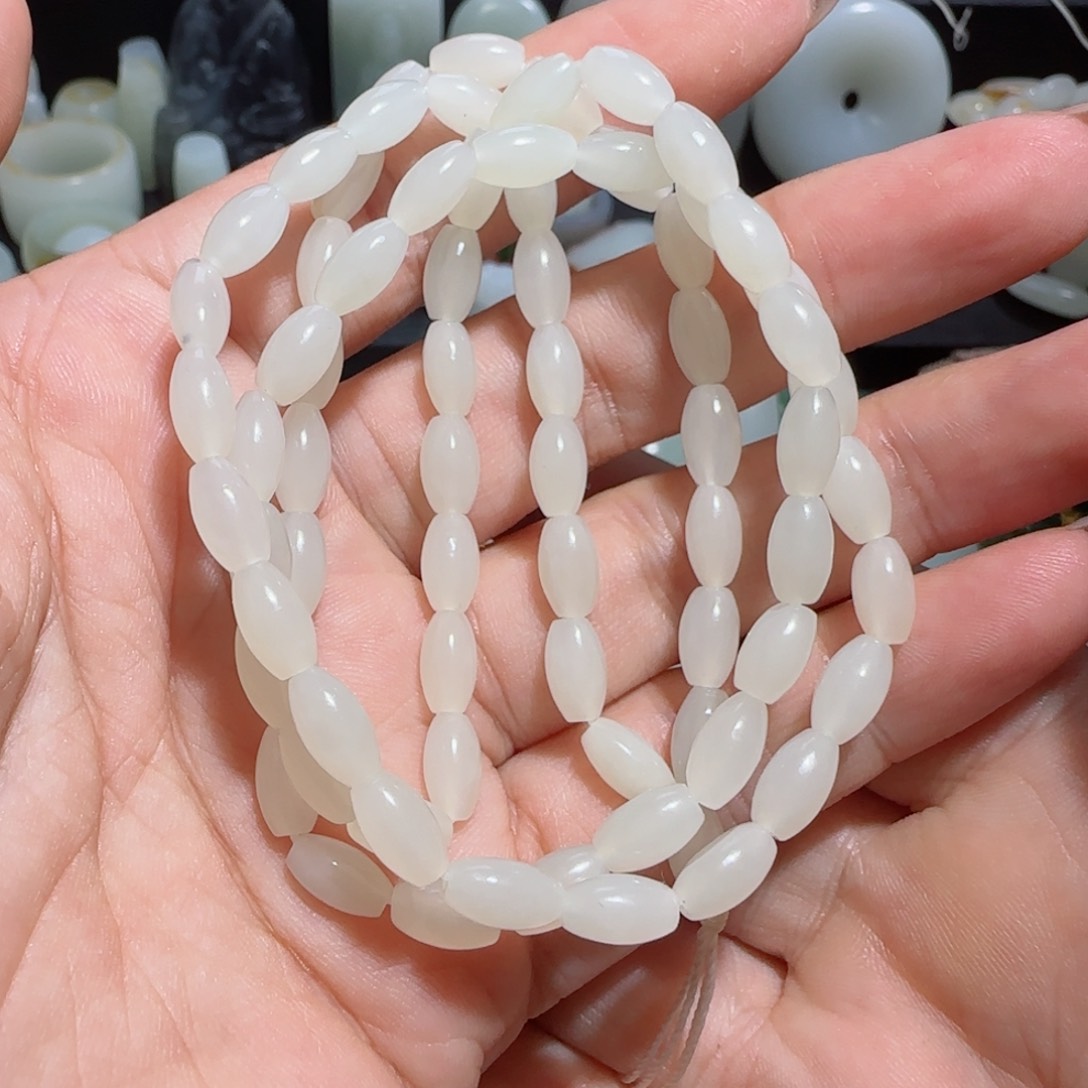 和田玉未镶嵌颈饰高***?