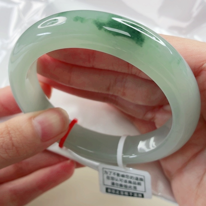 翡翠未镶嵌手镯56圈 x600