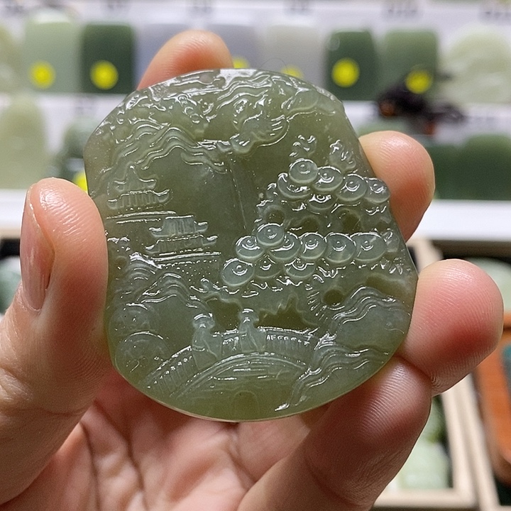 和田玉颈饰未镶嵌