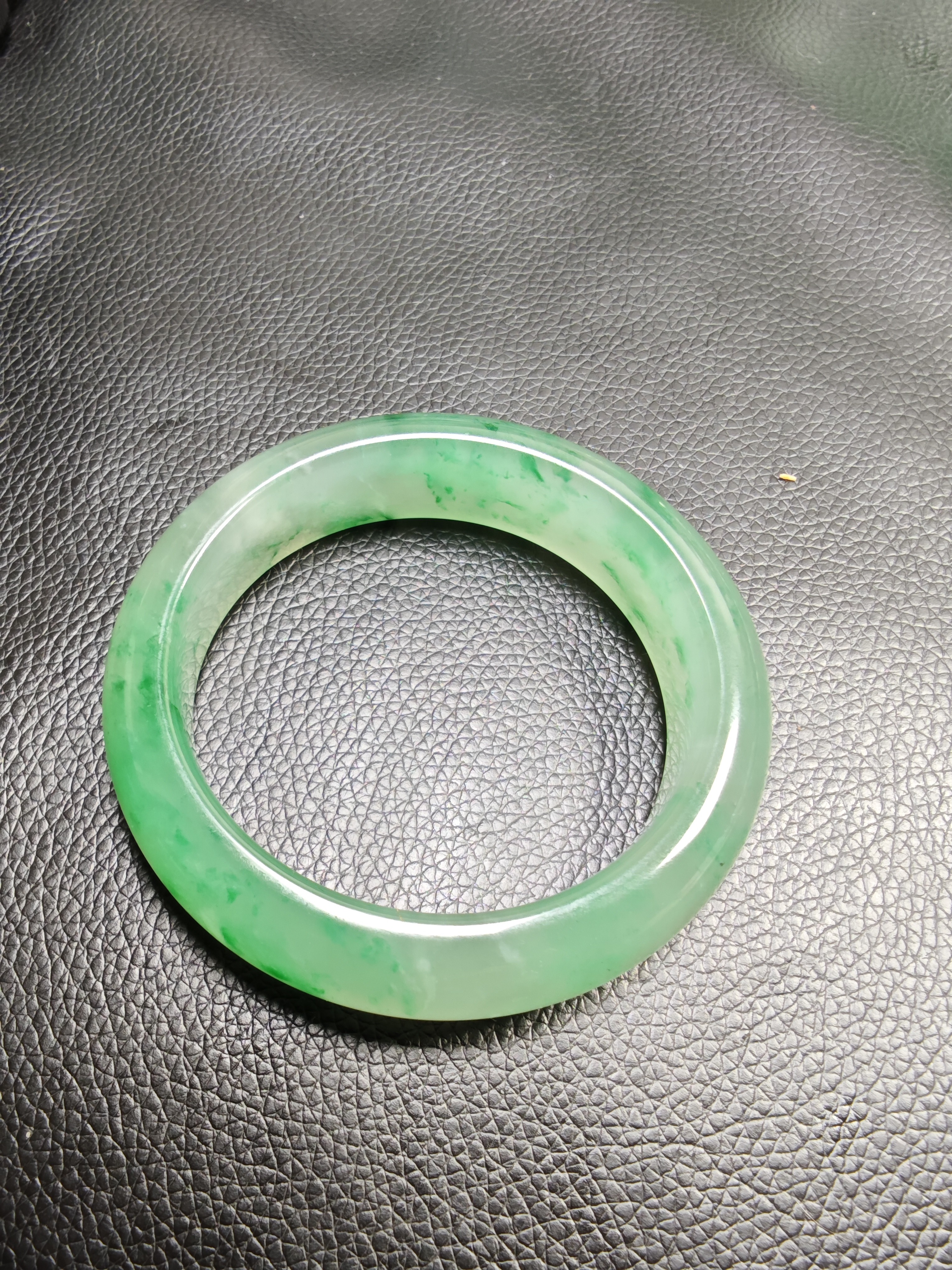 纯天然玉石独龙玉精品天然玉镯手镯