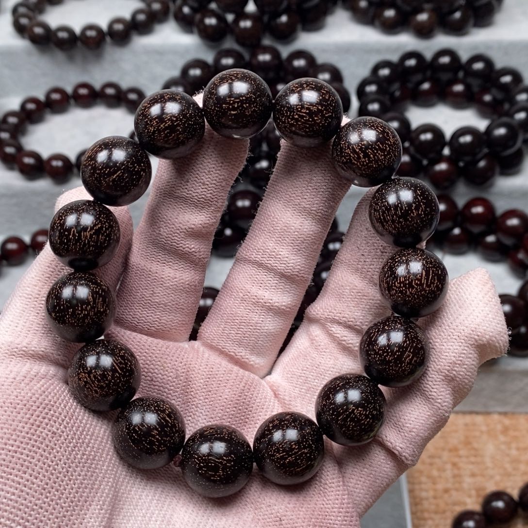 檀香紫檀（小叶紫檀）通****队1.5爆