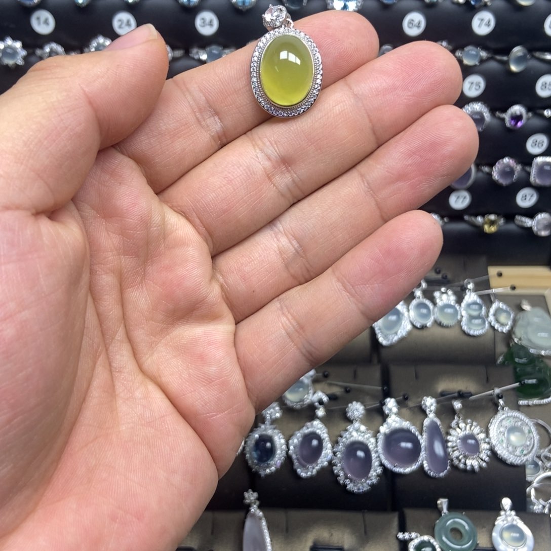 银S925镶嵌蛇纹石玉手镯v**i