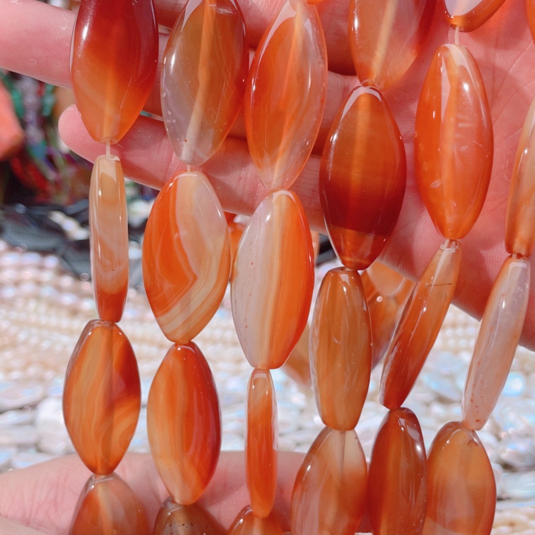 玛瑙/玉髓未镶嵌珠宝半成品锦鲤红玛瑙1条卡16*33