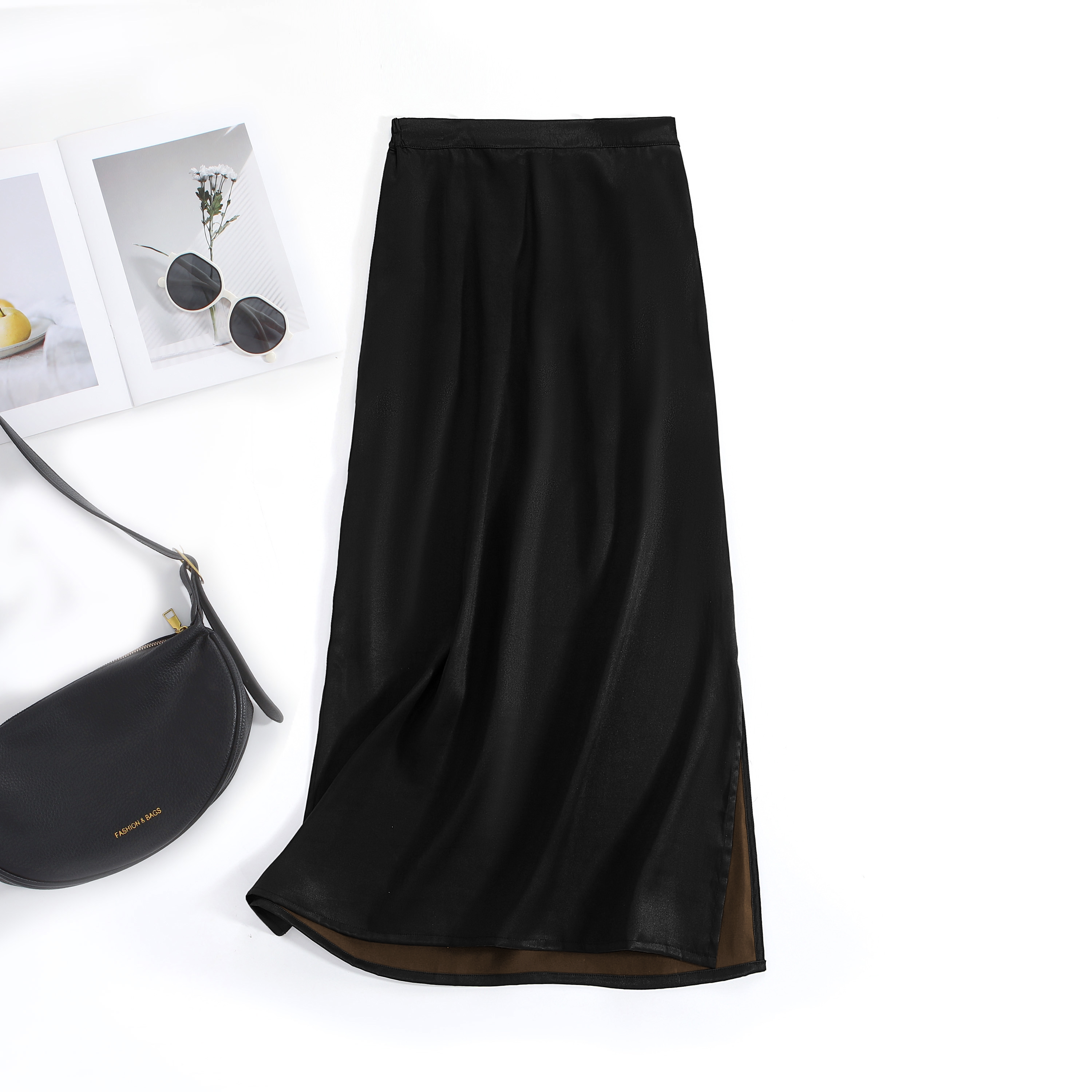 100桑蚕丝【香云纱黑色显瘦年轻包臀裙】