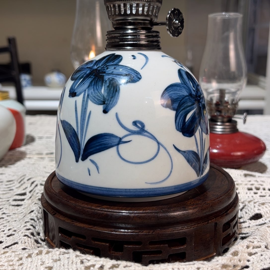 摆件景德镇陶瓷香薰灯