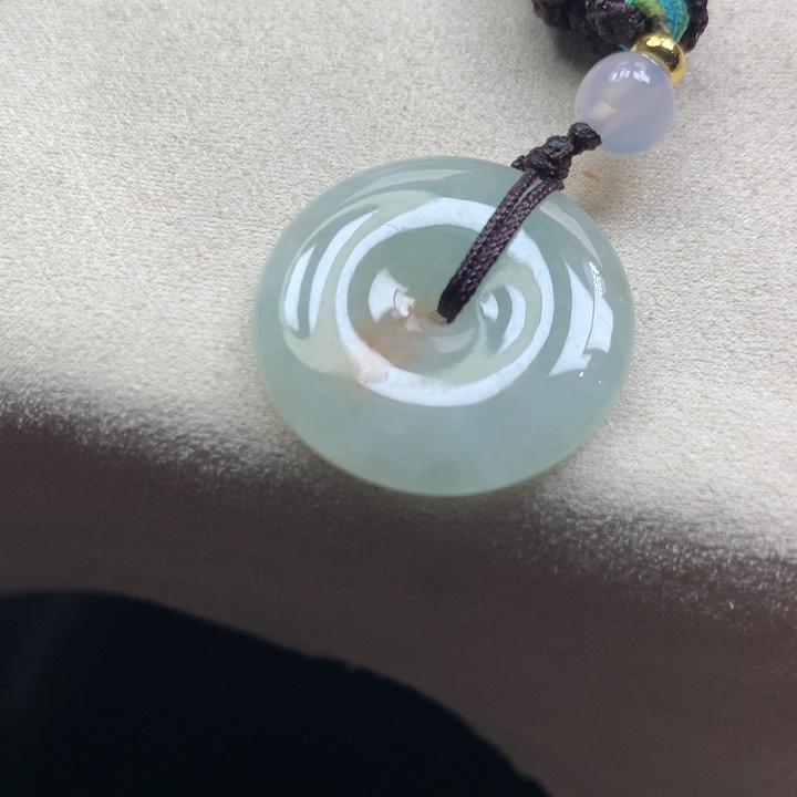 翡翠颈饰未镶嵌吊坠