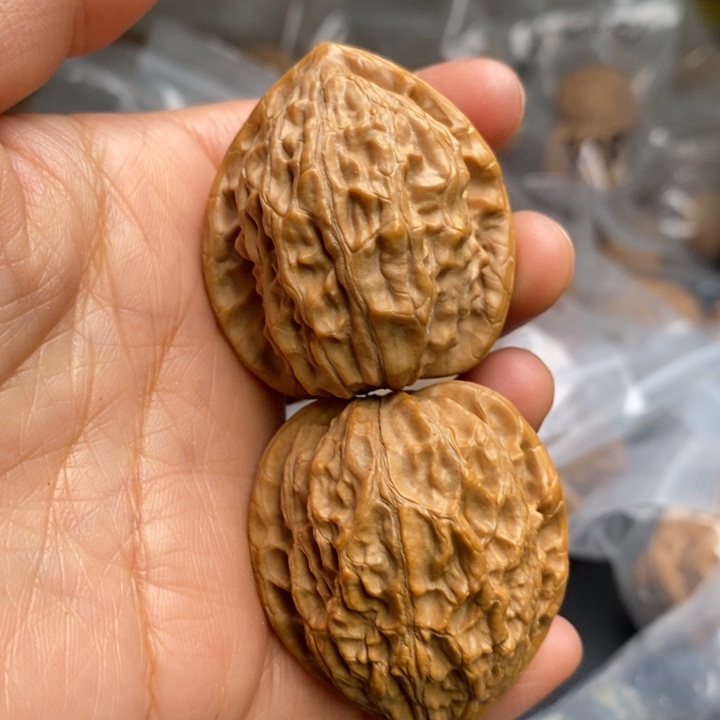 文玩核桃吊坠子弹头