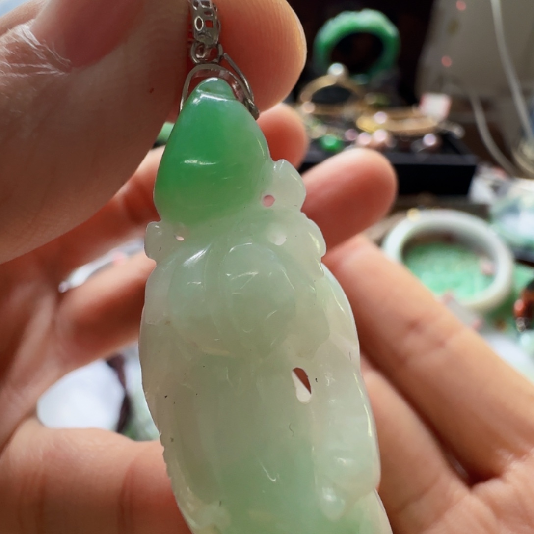 西****翡翠未镶嵌手镯翡翠185