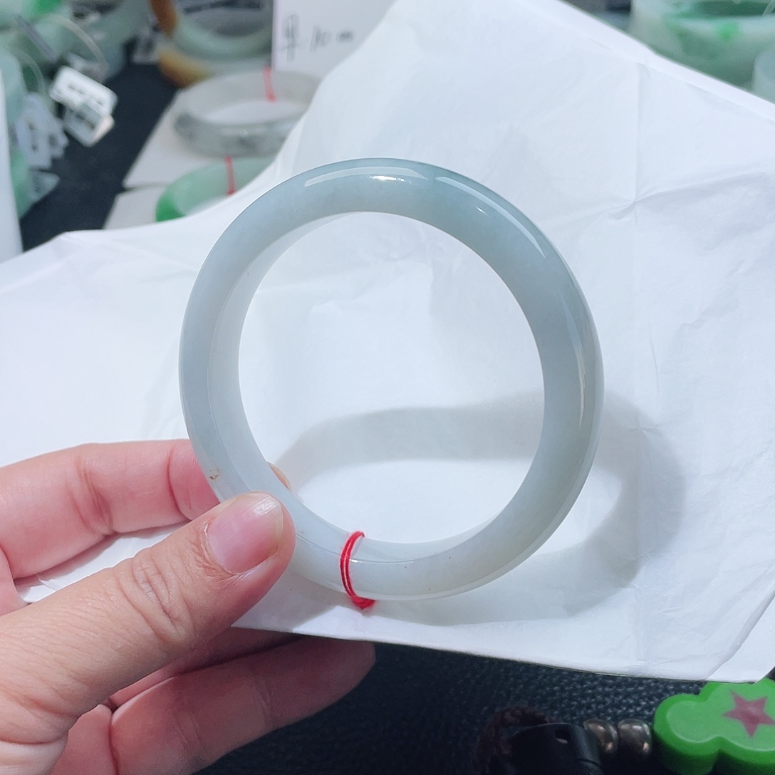 翡翠未镶嵌手镯57.7圈口