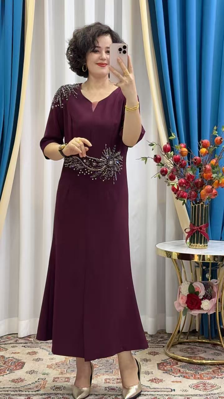 女装连衣裙气质气质高贵白色时尚长款056