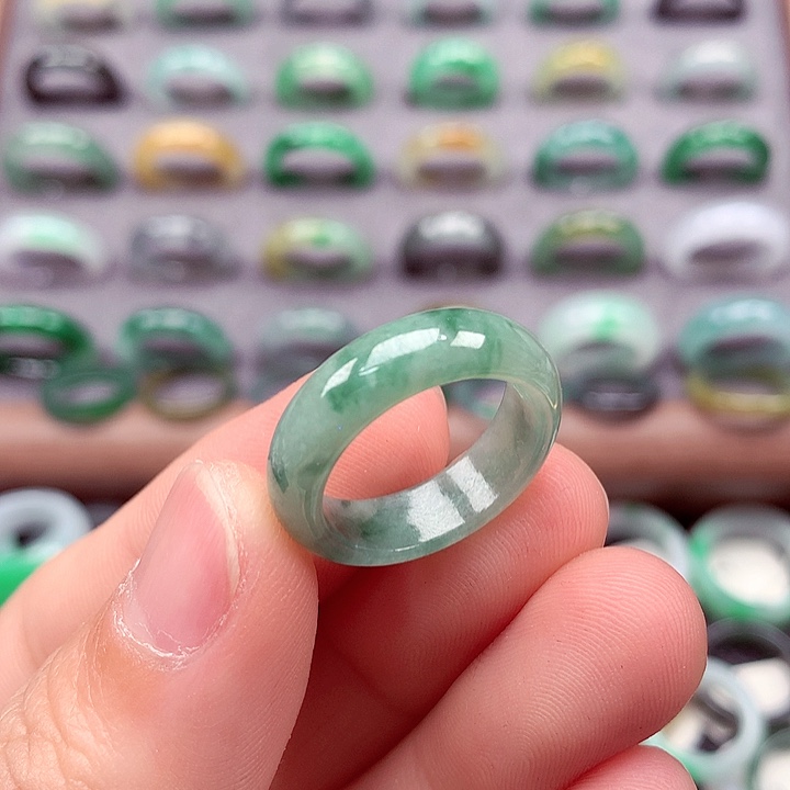 翡翠戒指未镶嵌14-15号