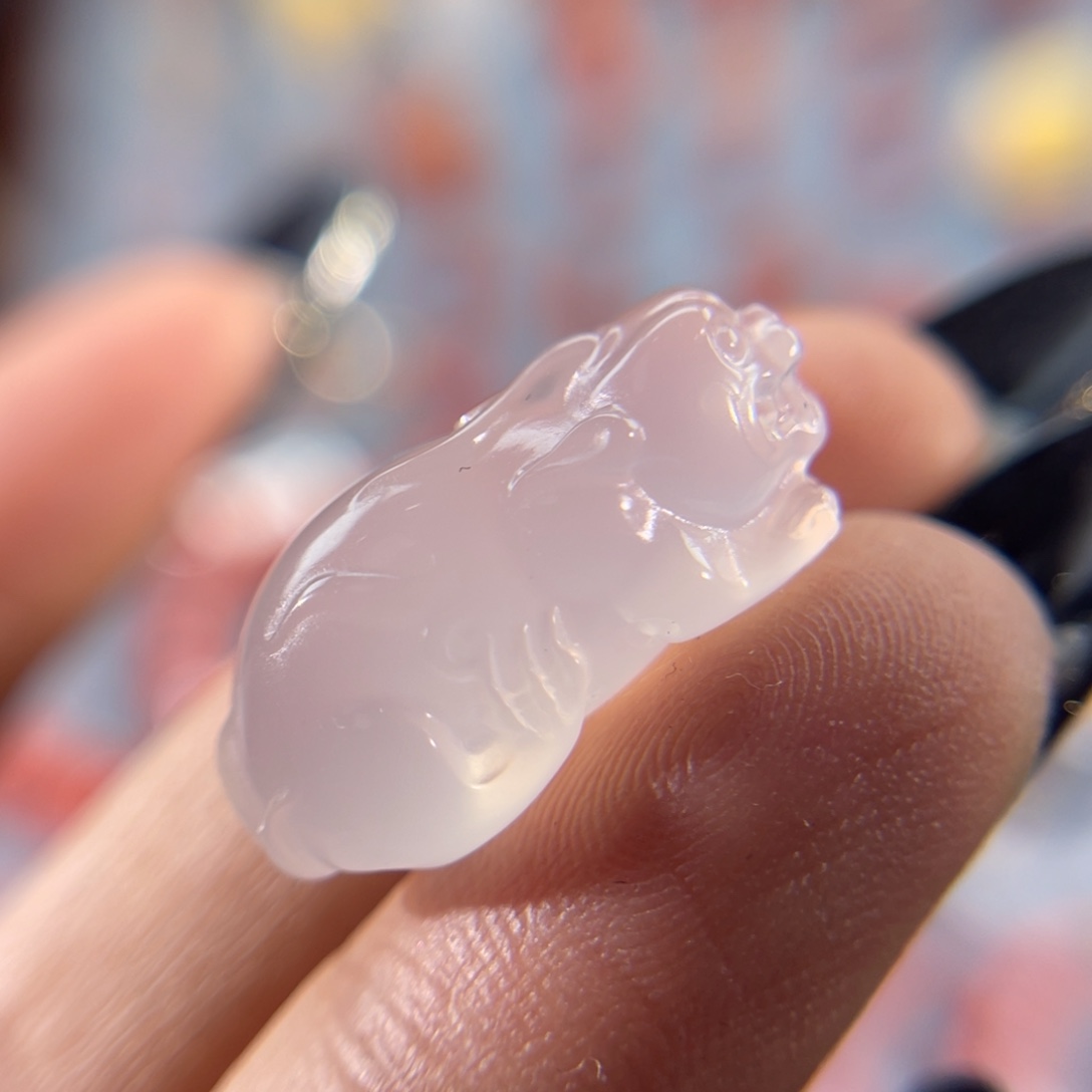 玛瑙/玉髓中洞子貔貅不退换未镶嵌