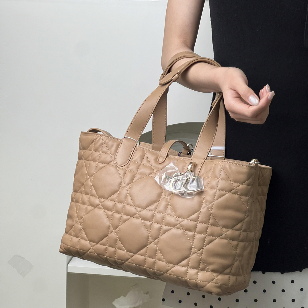 99新 DIOR/迪奥 toujours中号奶茶色 /99新/优选