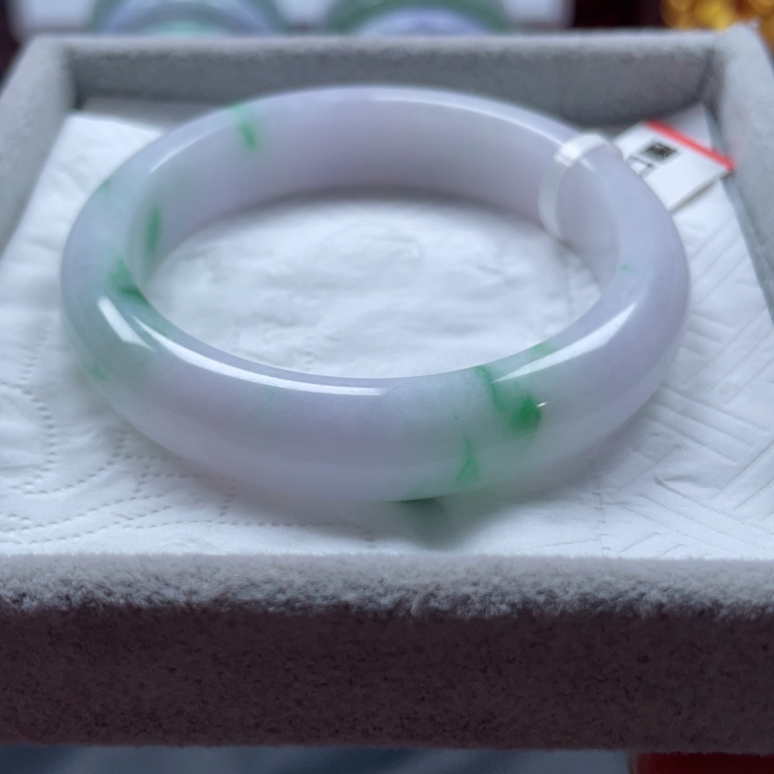 翡翠未镶嵌手镯手镯