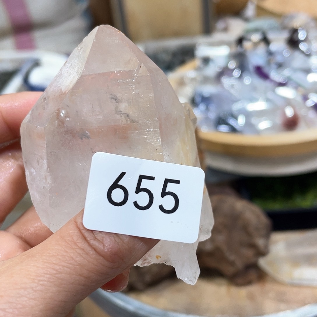 水晶摆件……未镶嵌