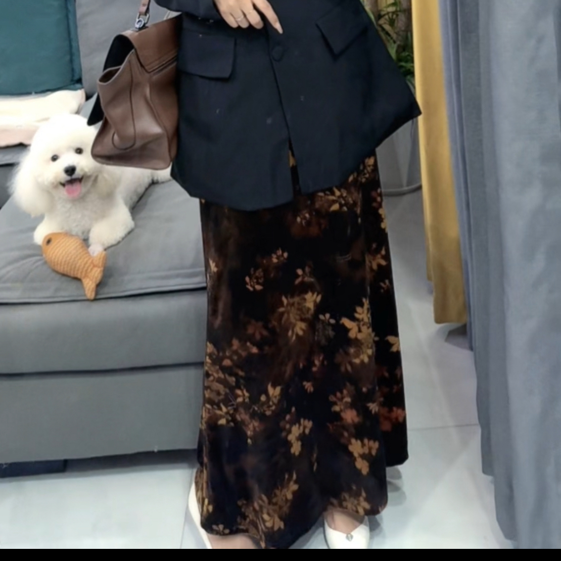 Nana娜娜家新款丝绒黄花半裙