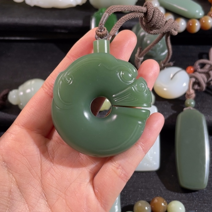 和田玉戒指未镶嵌Z*F