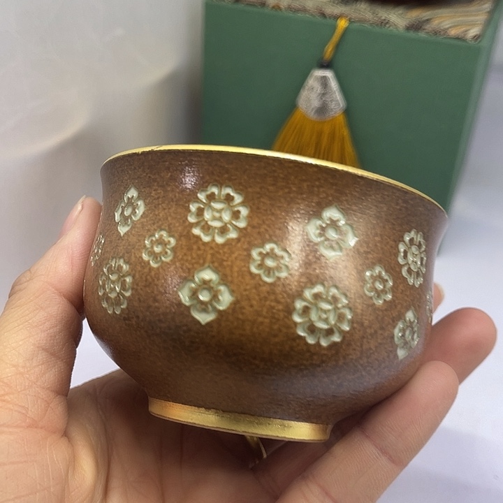 福利待遇多多哦哦哦哦