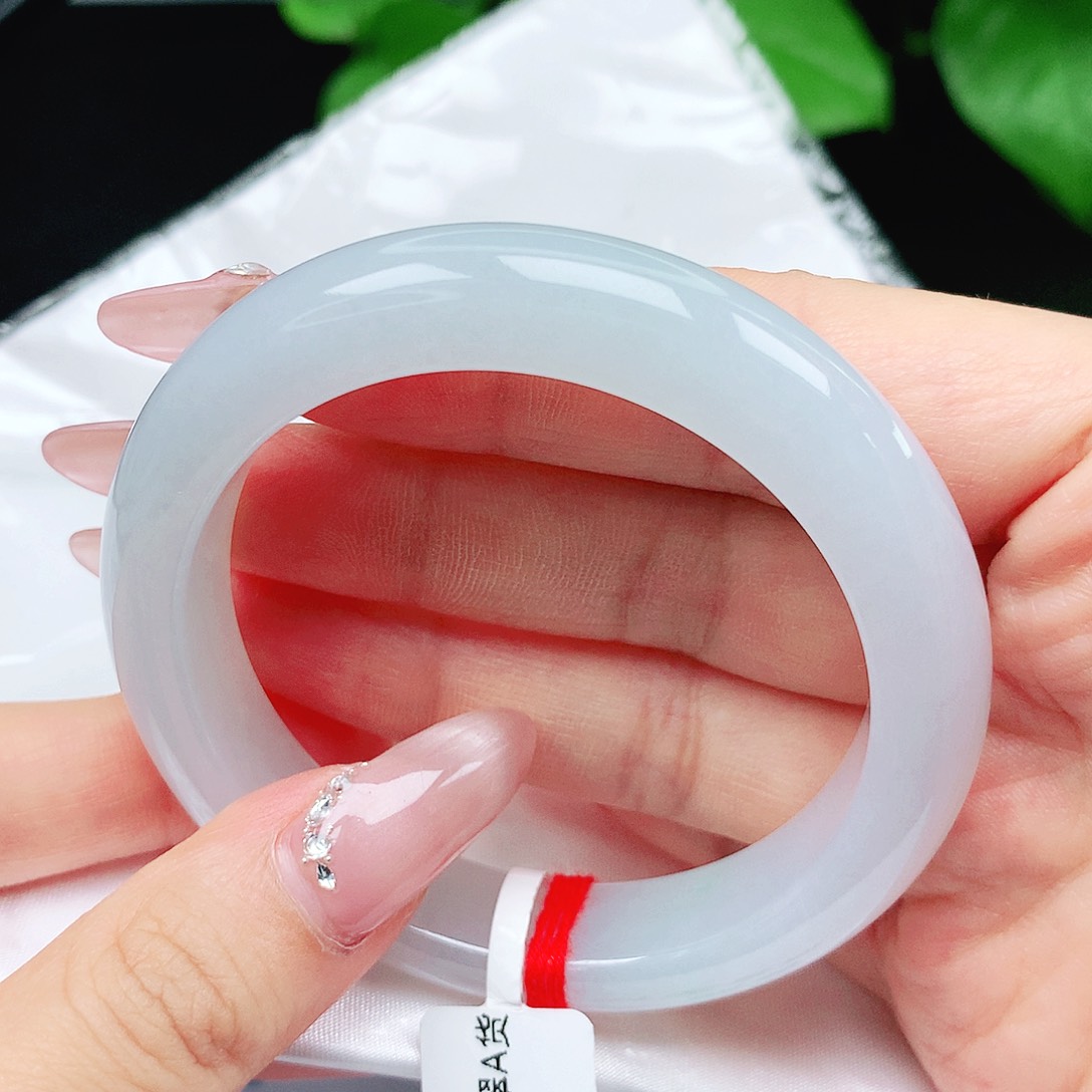 翡翠手镯未镶嵌53 53 54