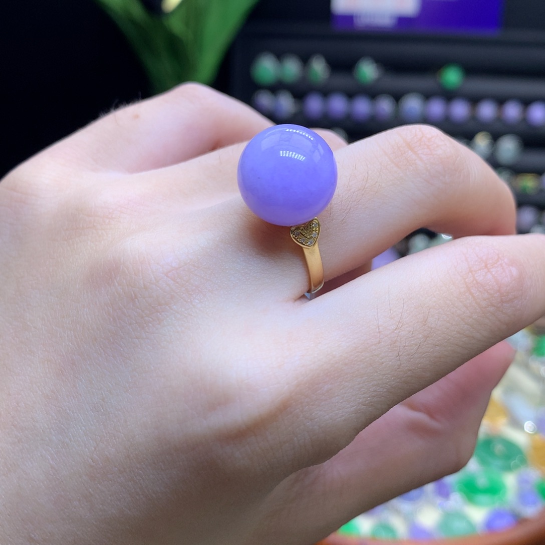 翡翠18K金镶嵌颈饰天然