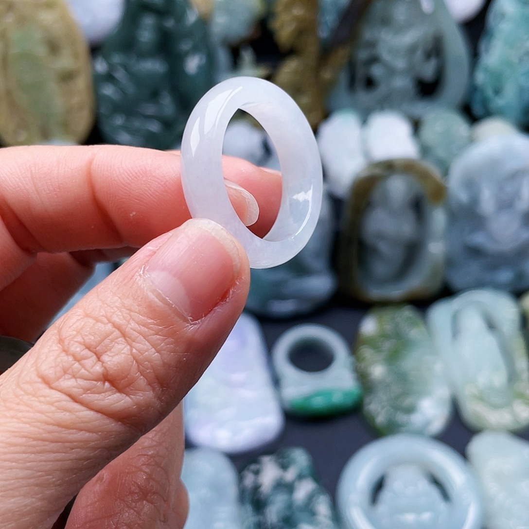 翡翠未镶嵌颈饰缅甸翡翠A货挂件