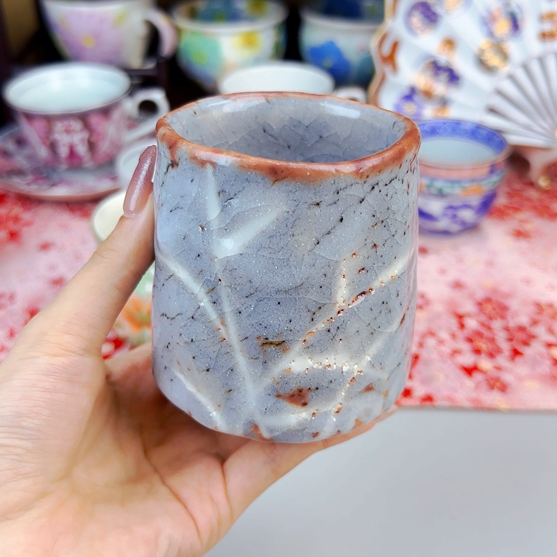 它家陶瓷太美啦！梅****?