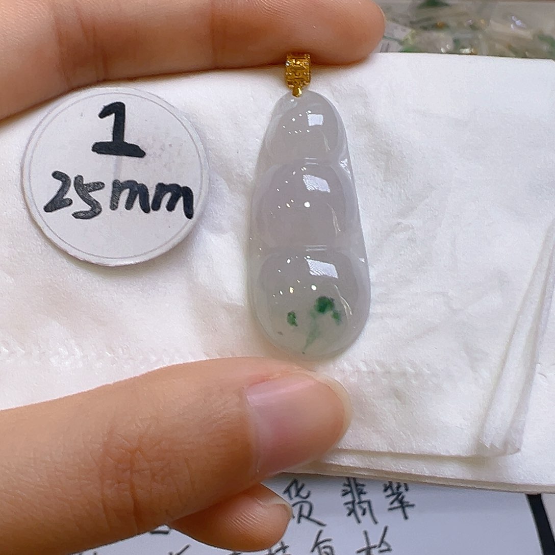 翡翠颈饰18K金镶嵌翡翠