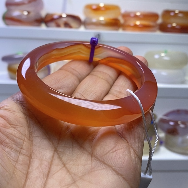 玛瑙/玉髓手镯未镶嵌