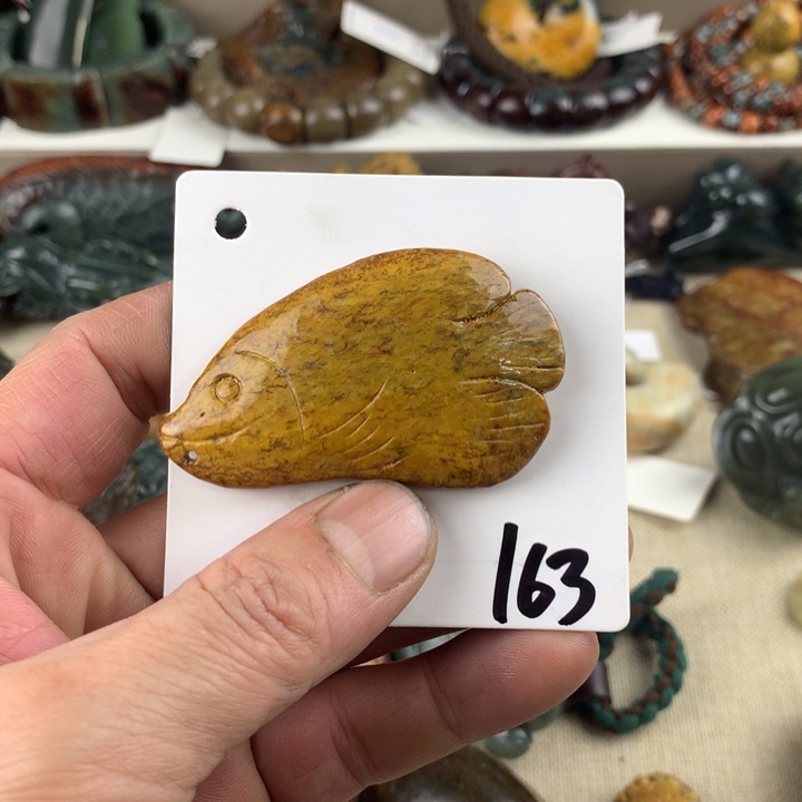 用***3岫岩河磨玉（透闪石质玉）未镶嵌珠宝奇石