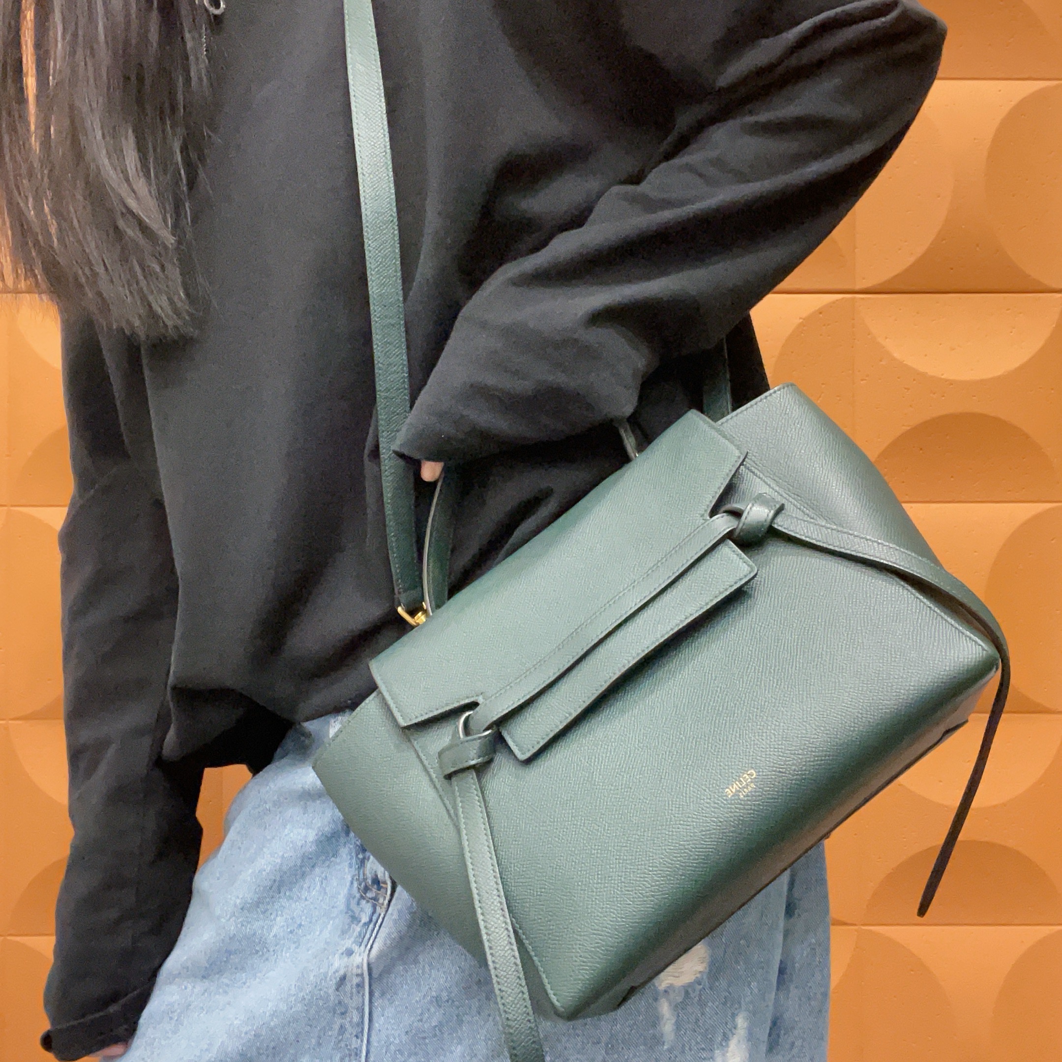95新 Celine/思琳 【KK】 00 0959 墨绿色皮面手提斜挎包