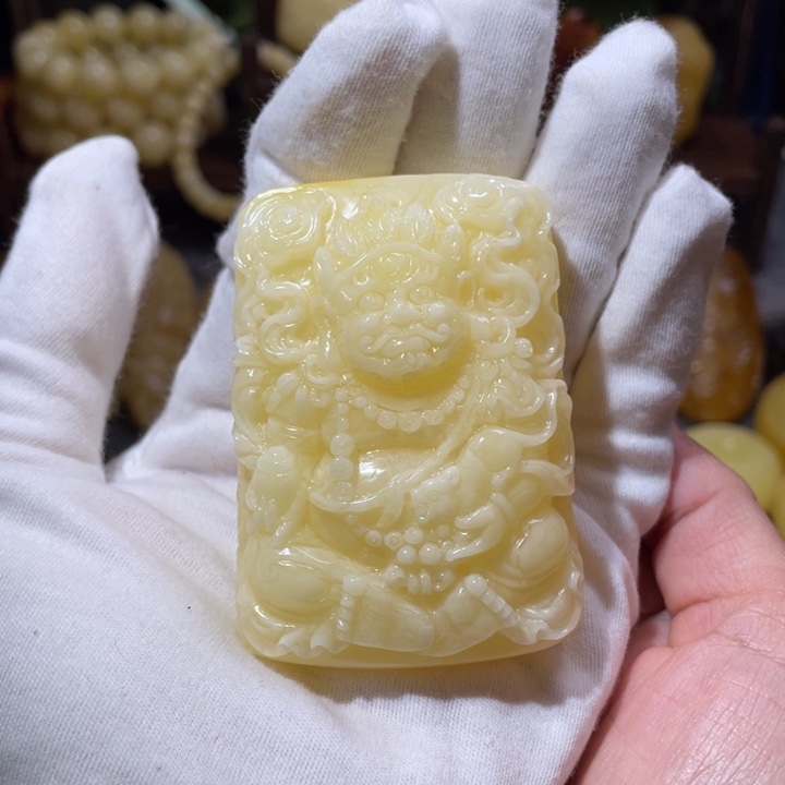 琥珀吊坠(不含链)未镶嵌