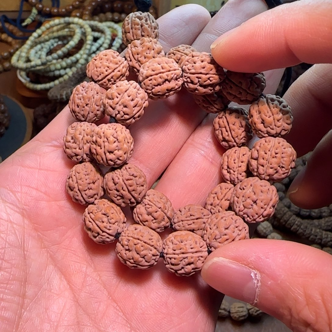 手串金刚菩提定制潜水艇