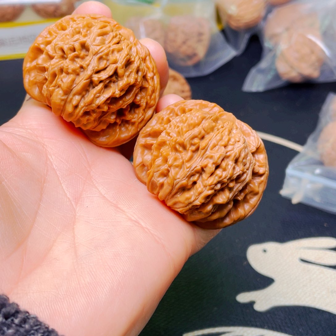 吊坠文玩核桃楼子一对