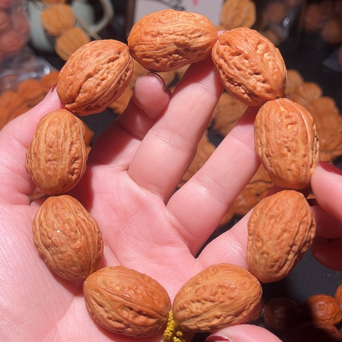 手串文玩核桃白茶大枣