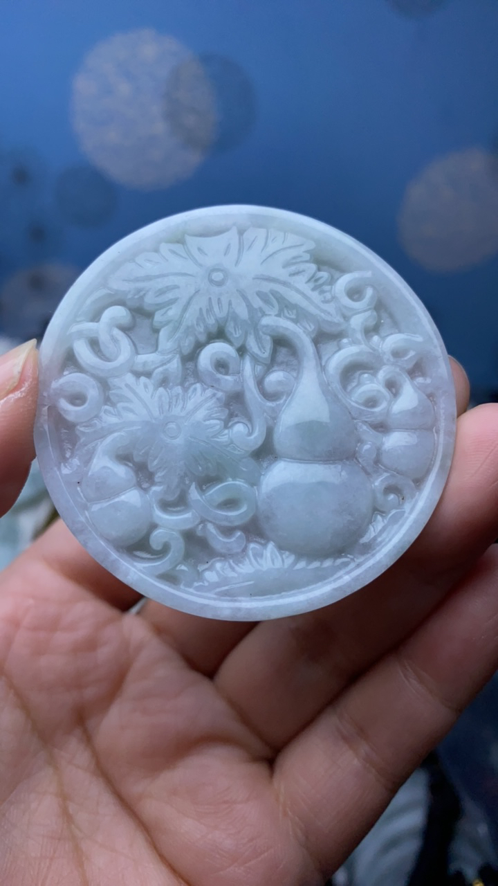 天然翡翠葫芦吊坠