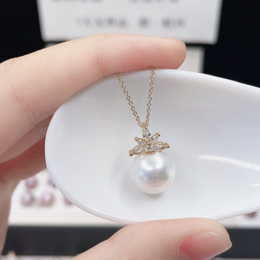 合金吊坠(赠链)淡水珍珠