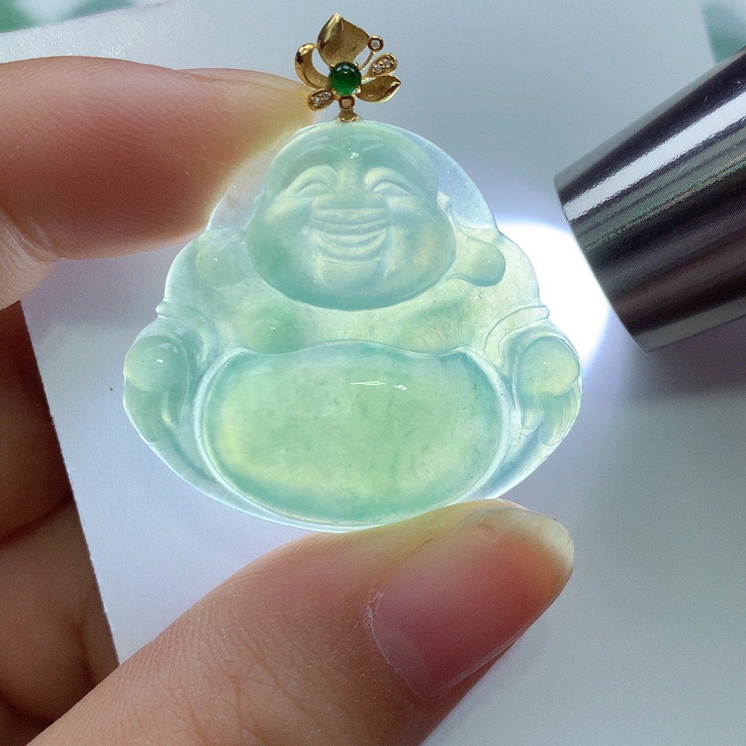 翡翠18K金镶嵌颈饰