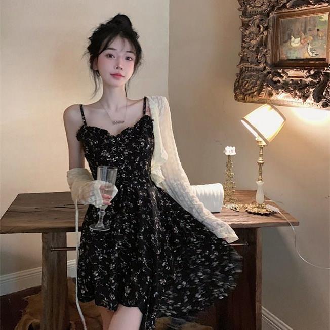 珍衣优品黑色碎花吊带连衣裙显瘦收腰两件套套装夏季气质复古法式