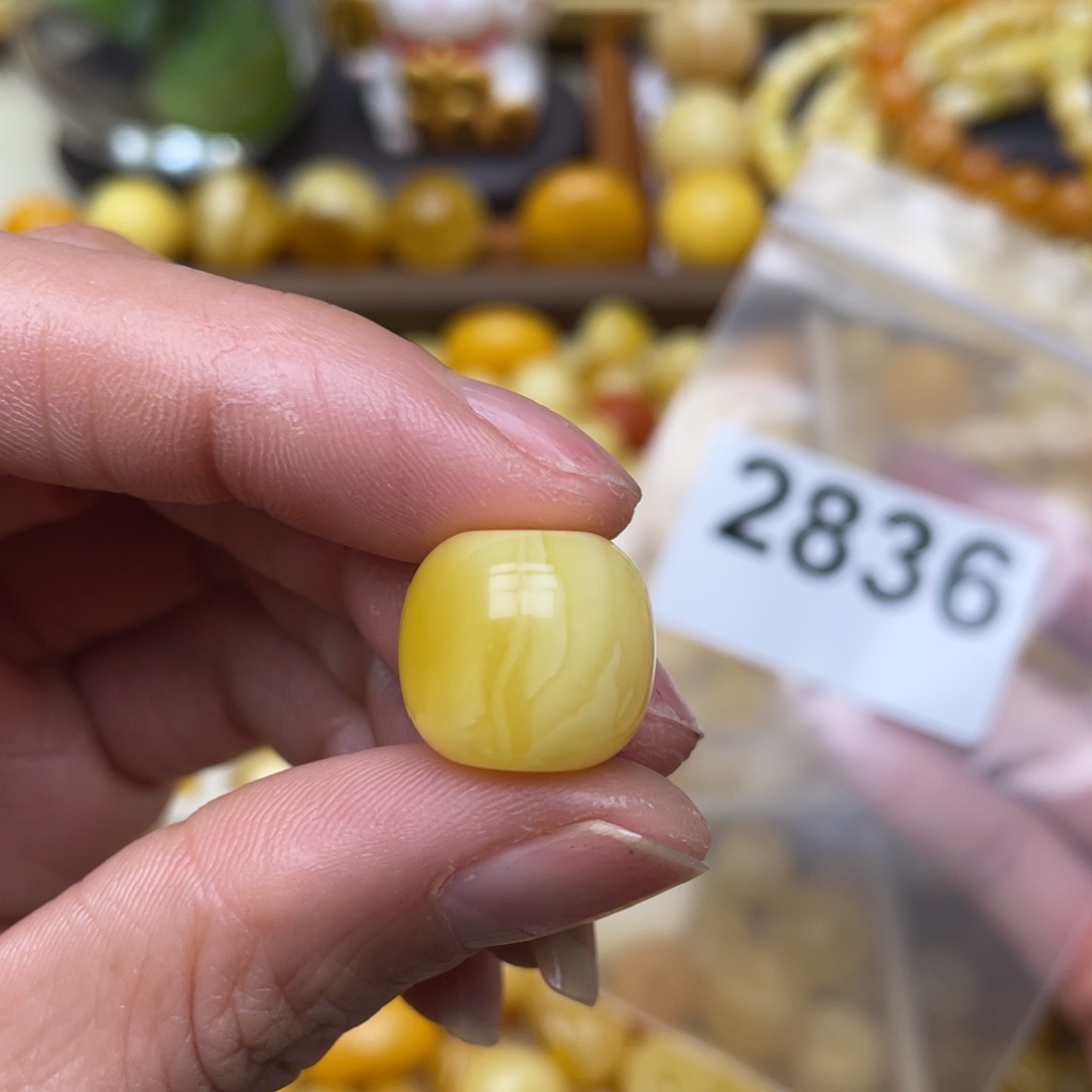 蜜蜡珠宝奇石未镶嵌15