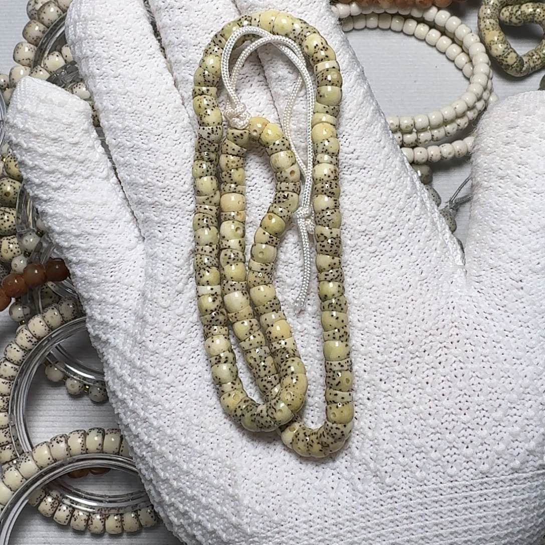 星月菩提手串原生态石玉料绿背留白卡6微氧化大肠