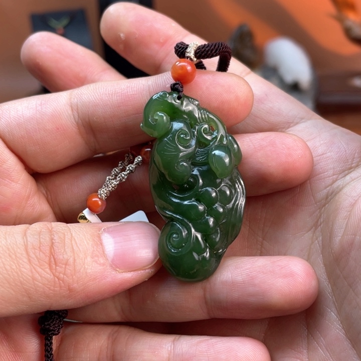 和田玉吊坠(不含链)未镶嵌